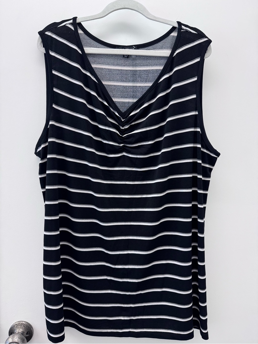 Lane Bryant Black & White Striped V-Neck Tank